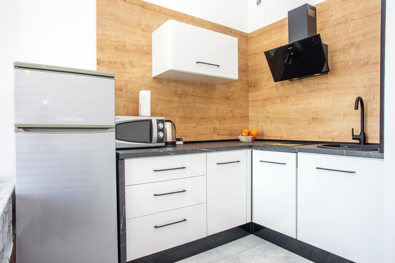 Apartments Nedo Dalmatia Омиш Экстерьер фото